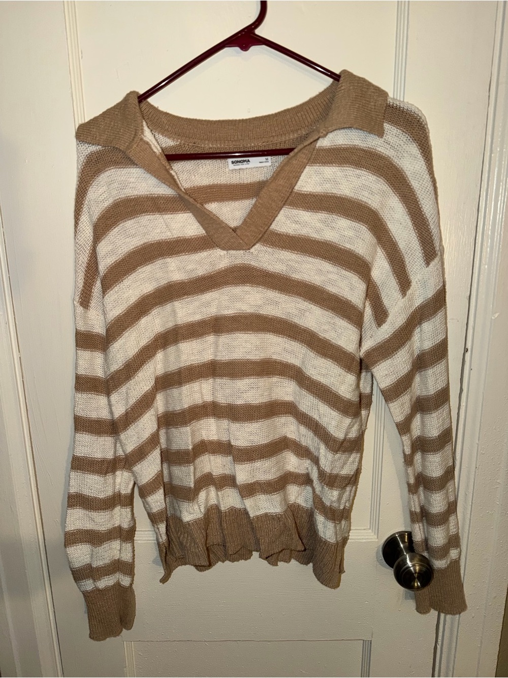 Sonoma Striped V-Neck Sweater in Beige and White. Great condition. Size M
